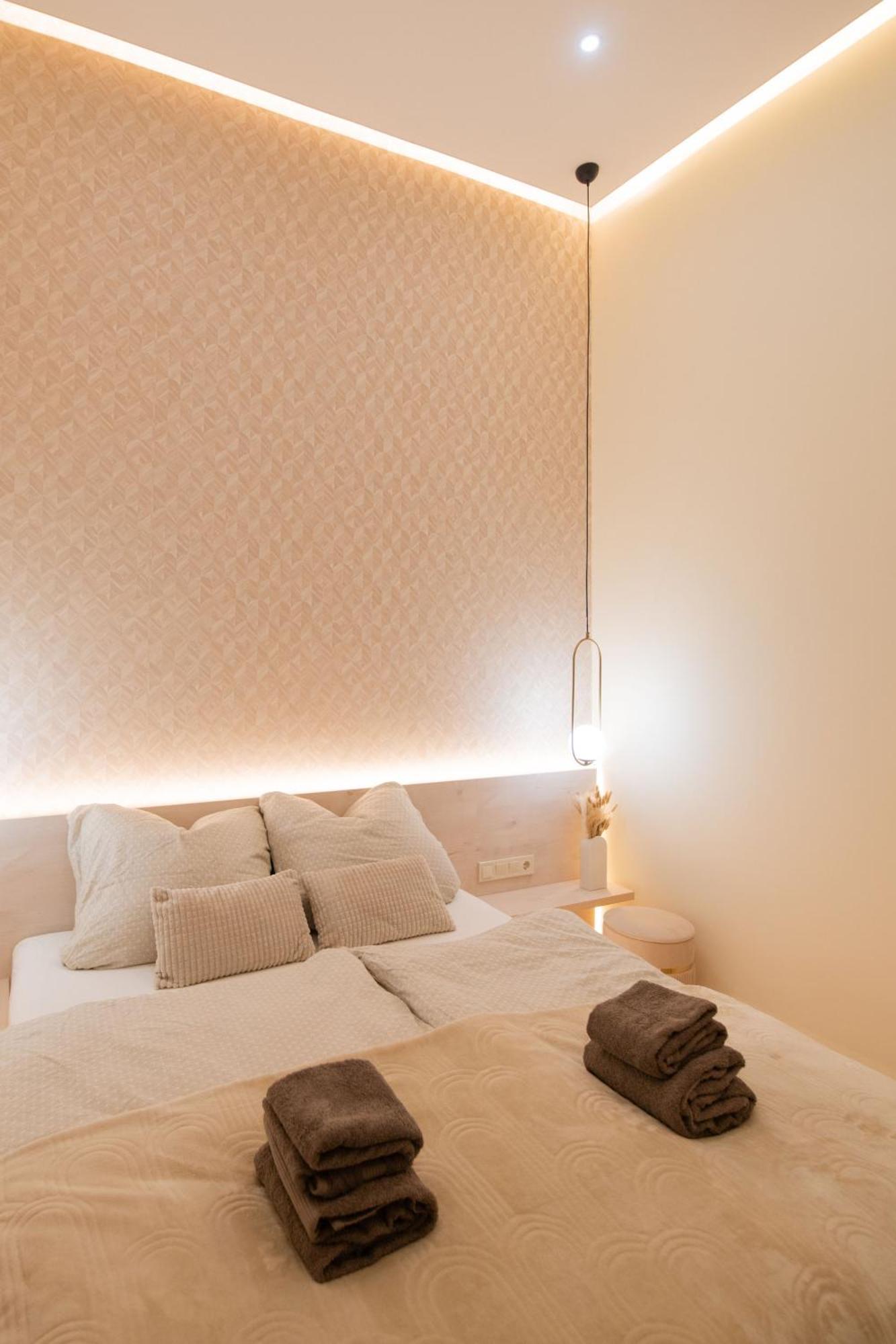 Hubner Apartment Budapest Exteriör bild